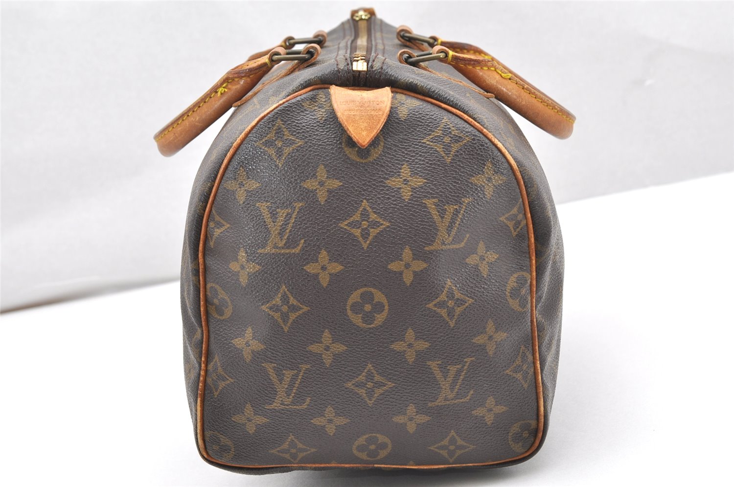 Authentic Louis Vuitton Monogram Speedy 30 Hand Boston Bag M41526 LV 2813K