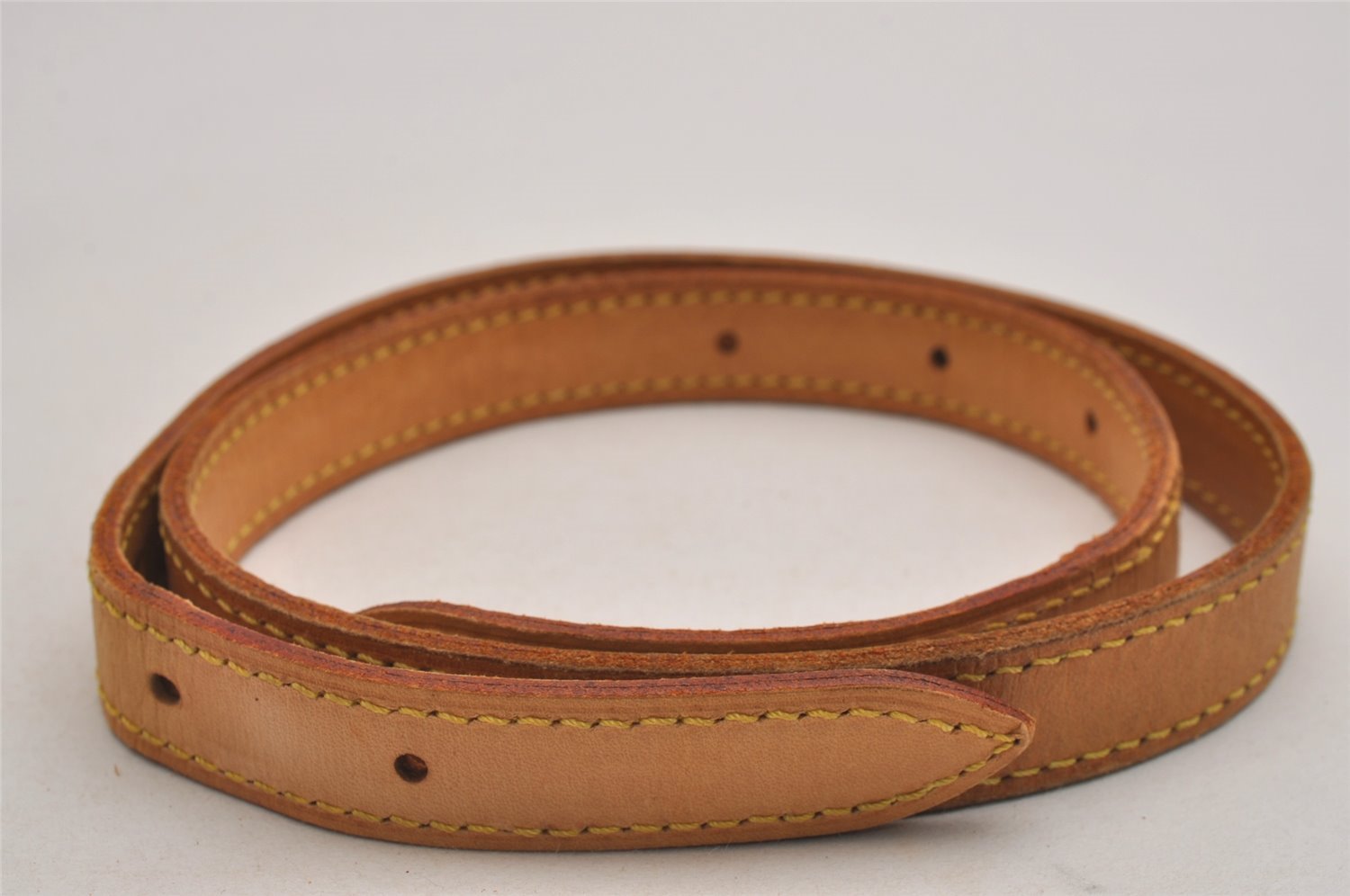 Authentic Louis Vuitton Leather Shoulder Strap For Bucket GM 31.9