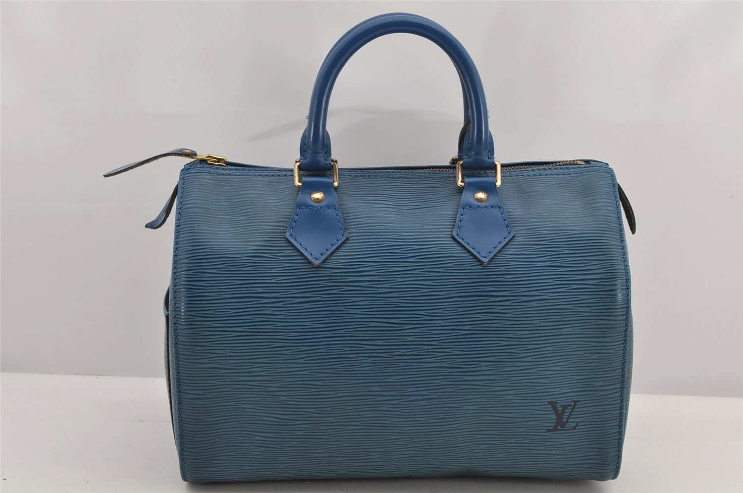 Authentic Louis Vuitton Epi Speedy 25 Hand Boston Bag Blue M43015 LV 2815K