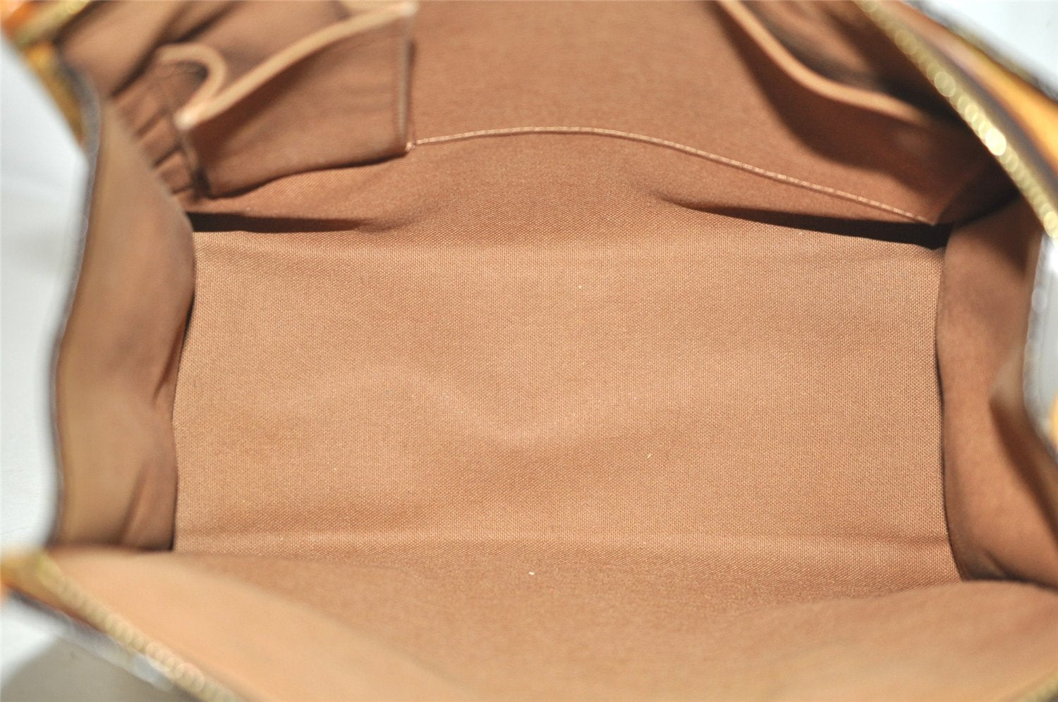 Authentic Louis Vuitton Monogram Popincourt Haut Shoulder Bag M40007 LV 2816I