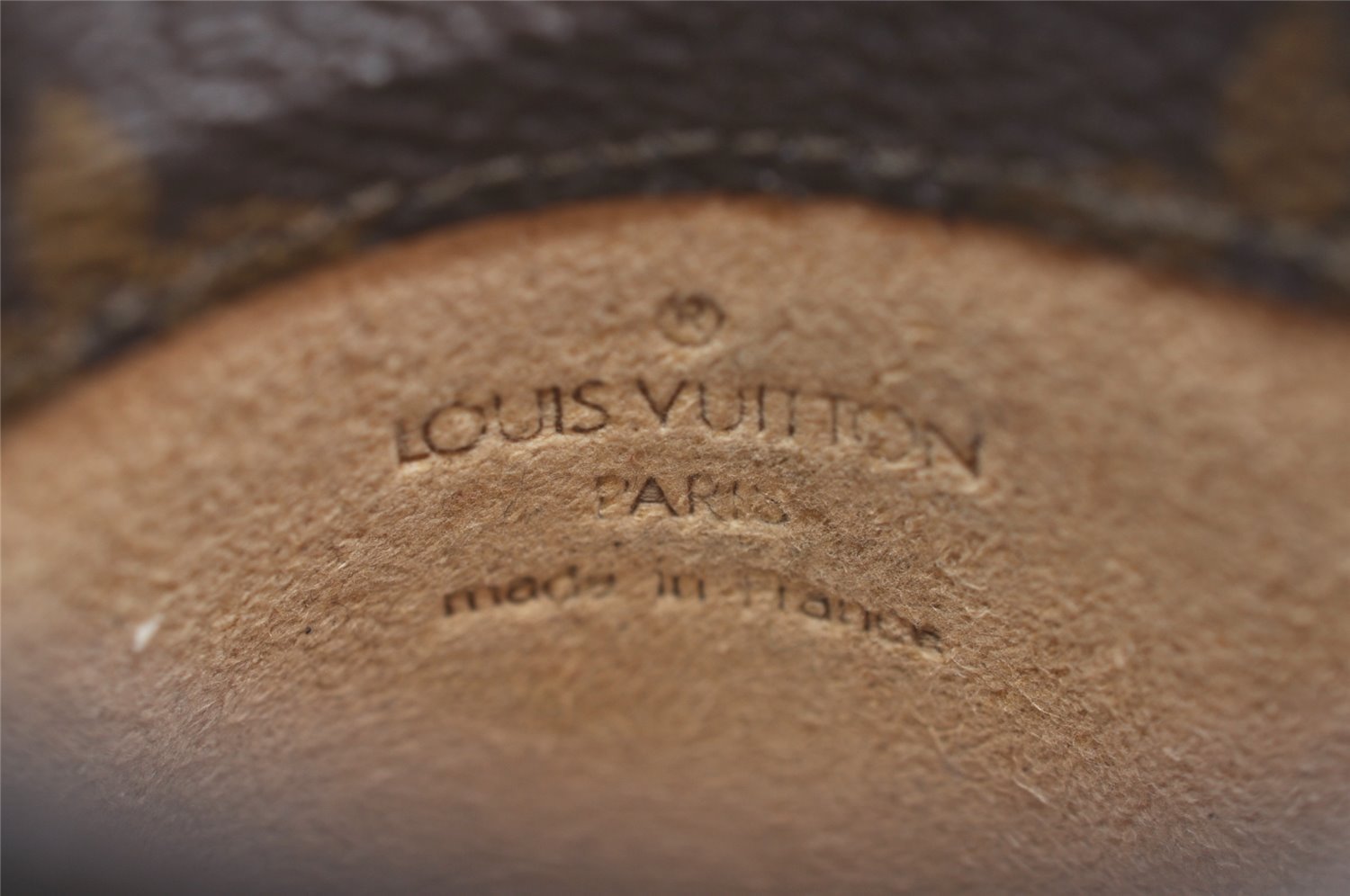 Authentic Louis Vuitton Monogram Etui Lunette Simple M62962 Glasses Case 2818J