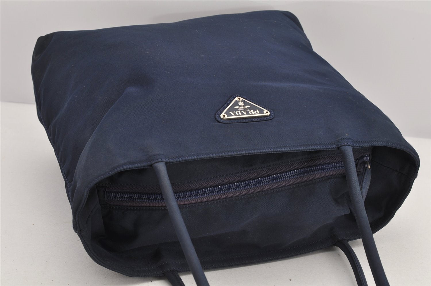 Authentic PRADA Vintage Nylon Tessuto Shoulder Tote Bag Purse Navy Blue 2823K