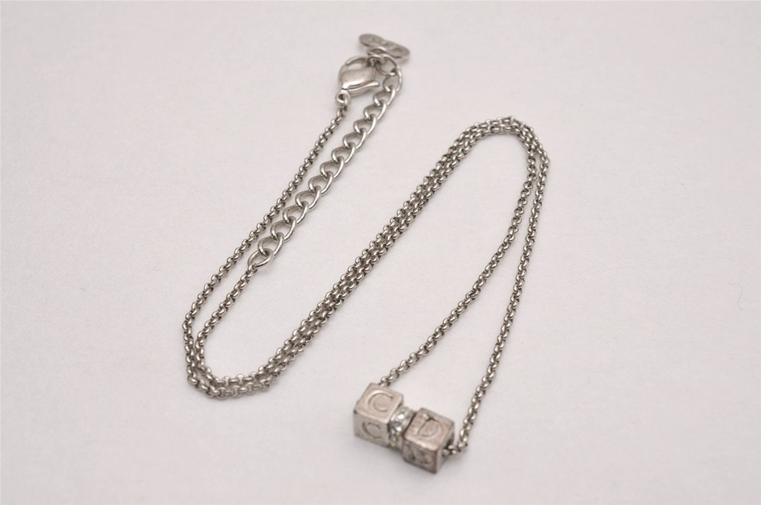 Authentic Christian Dior Silver Tone Chain Rhinestone Pendant Necklace CD 2830J