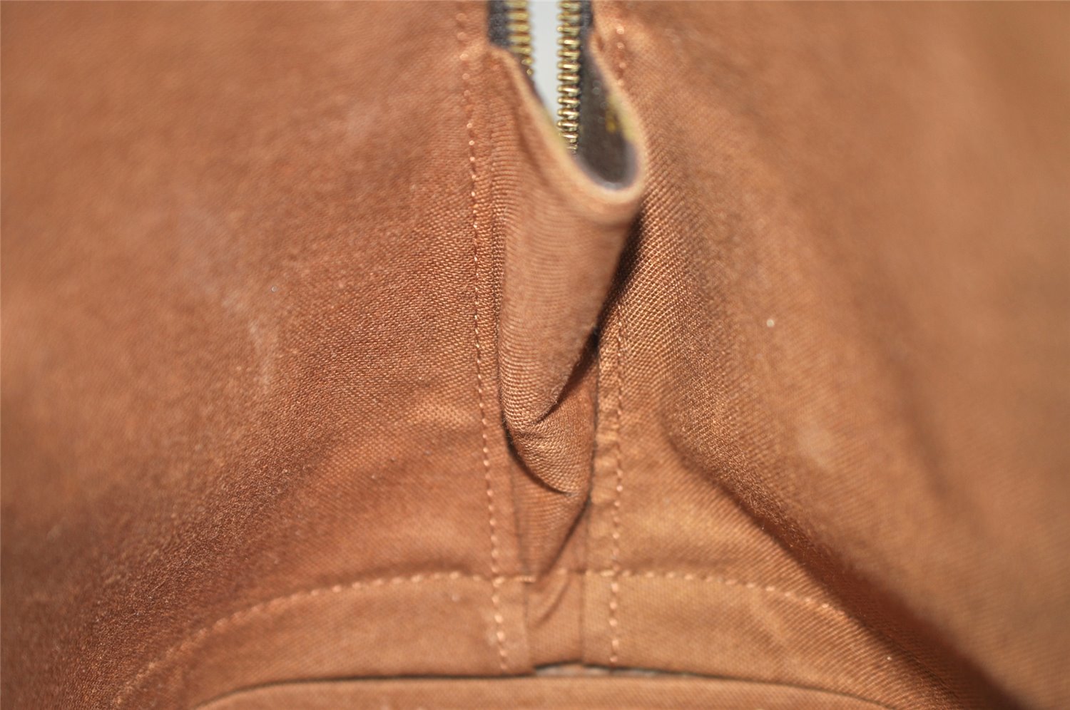 Authentic Louis Vuitton Monogram Alma Hand Bag Purse M51130 LV 2834K