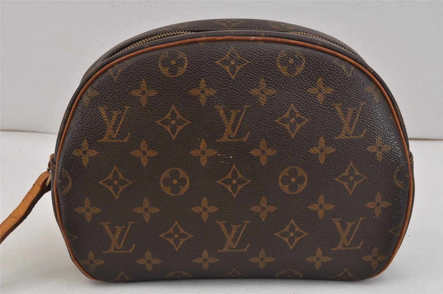 Authentic Louis Vuitton Monogram Blois Shoulder Cross Body Bag M51221 Junk 2839K