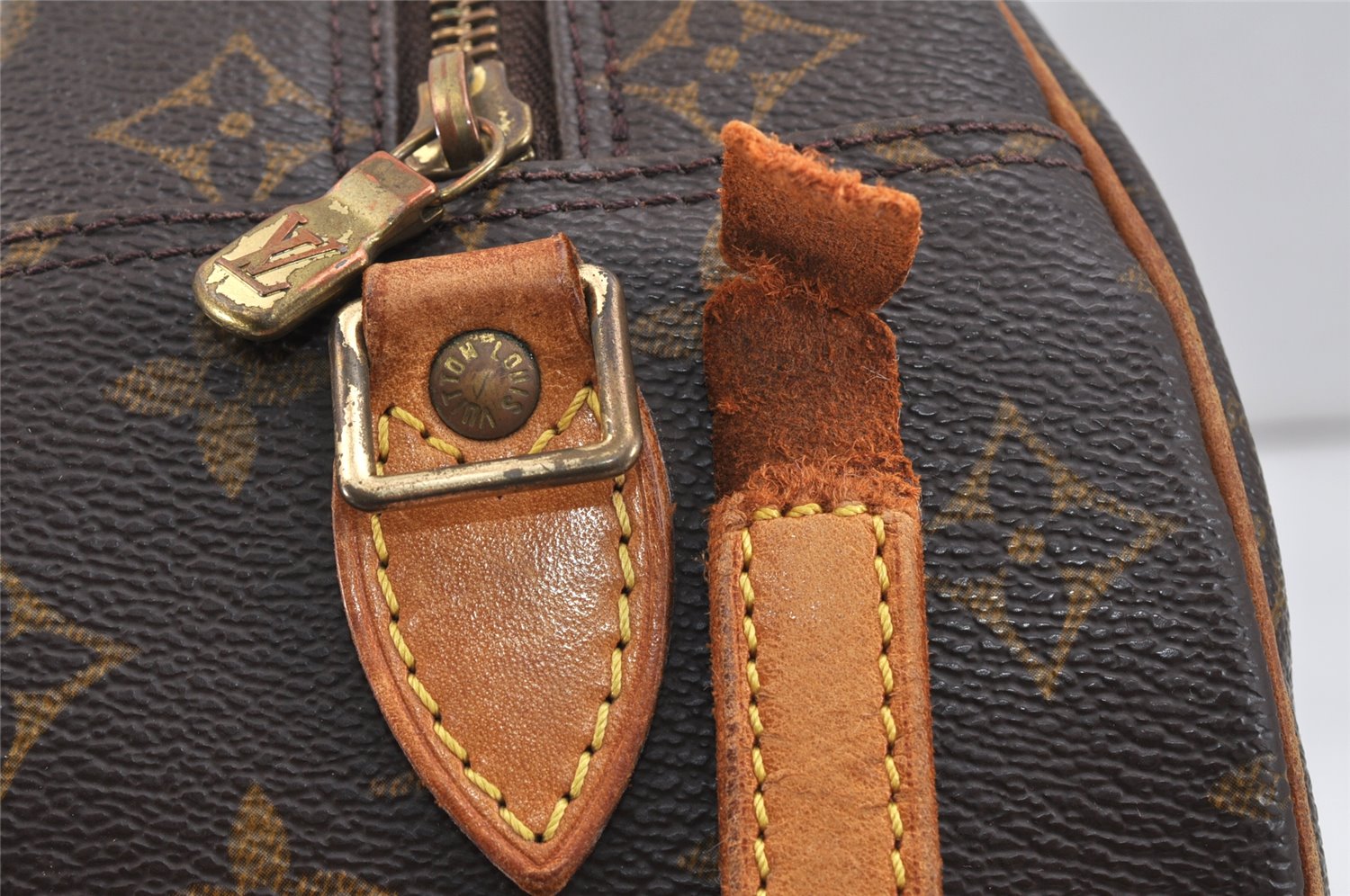 Authentic Louis Vuitton Monogram Blois Shoulder Cross Body Bag M51221 Junk 2839K