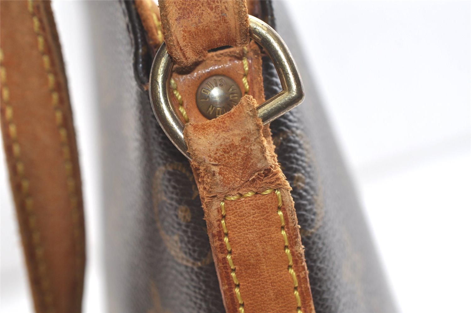 Authentic Louis Vuitton Monogram Drouot Shoulder Cross Bag M51290 Junk 2849K