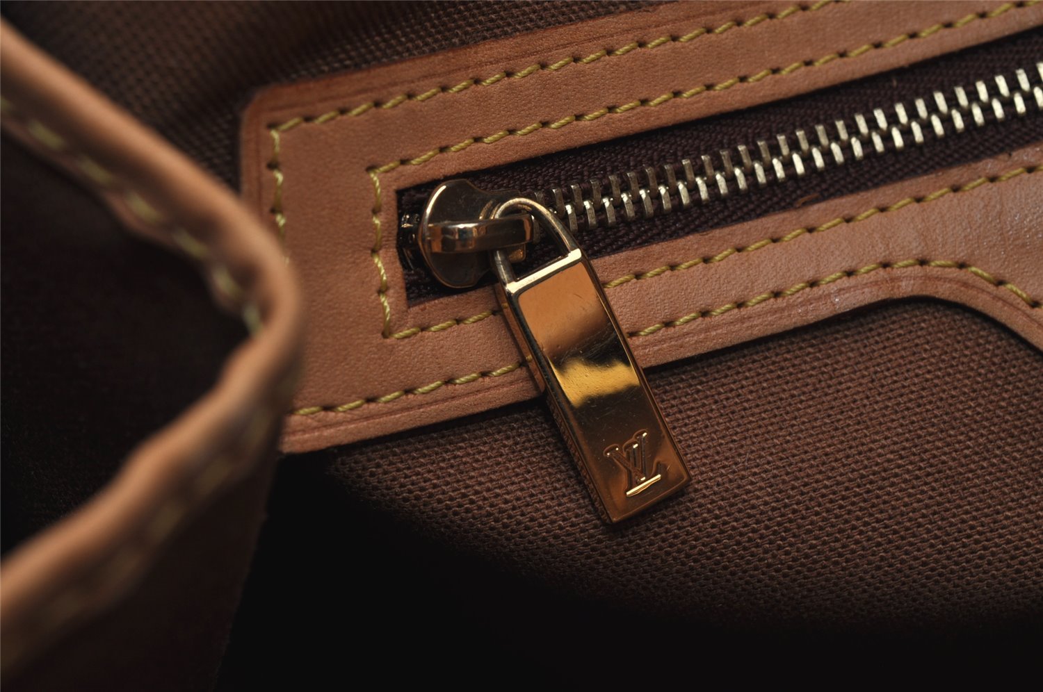 Authentic Louis Vuitton Monogram Vavin GM Shoulder Tote Bag M51170 LV 2851J