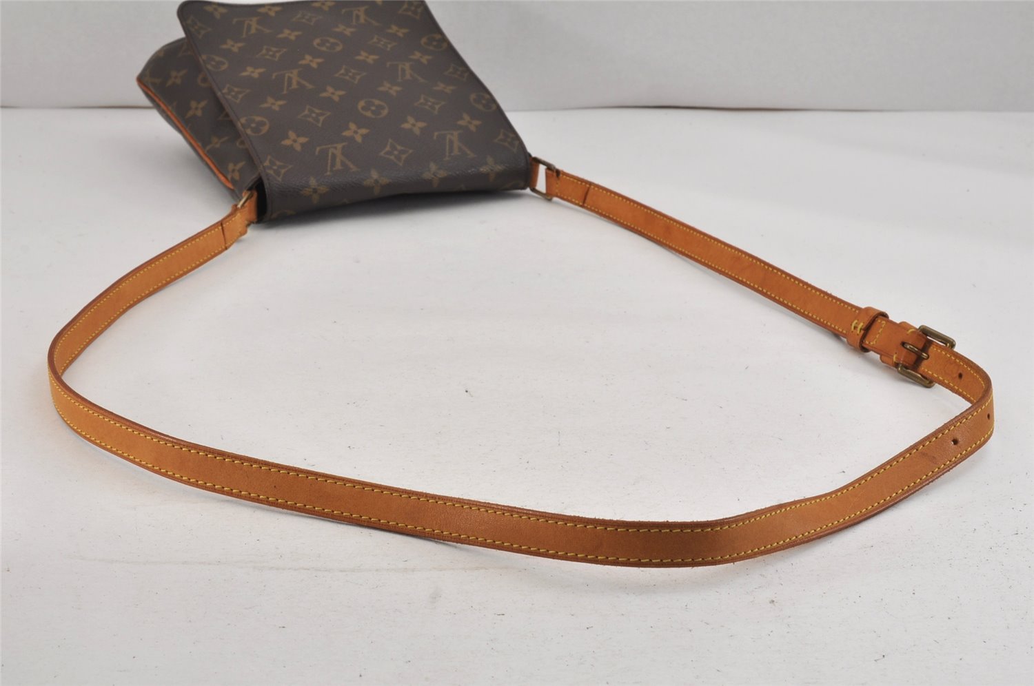 Auth Louis Vuitton Monogram Musette Salsa M51387 Long Shoulder Bag LV 2852K