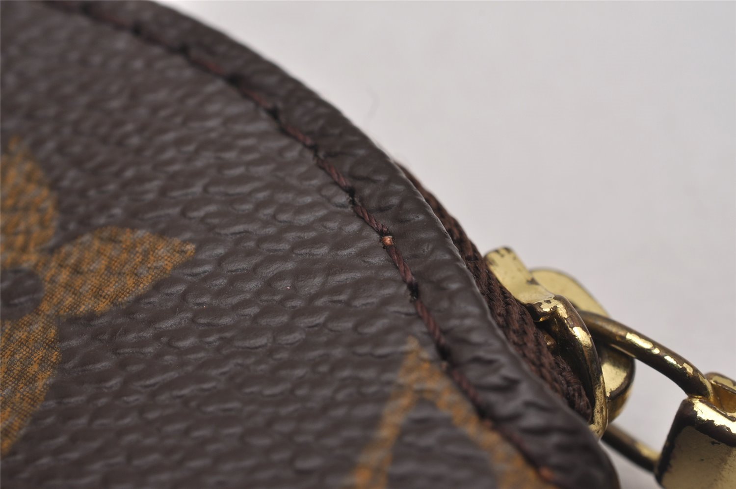 Authentic Louis Vuitton Monogram Porte Monnaie Rond Coin Purse M61926 LV 2853J