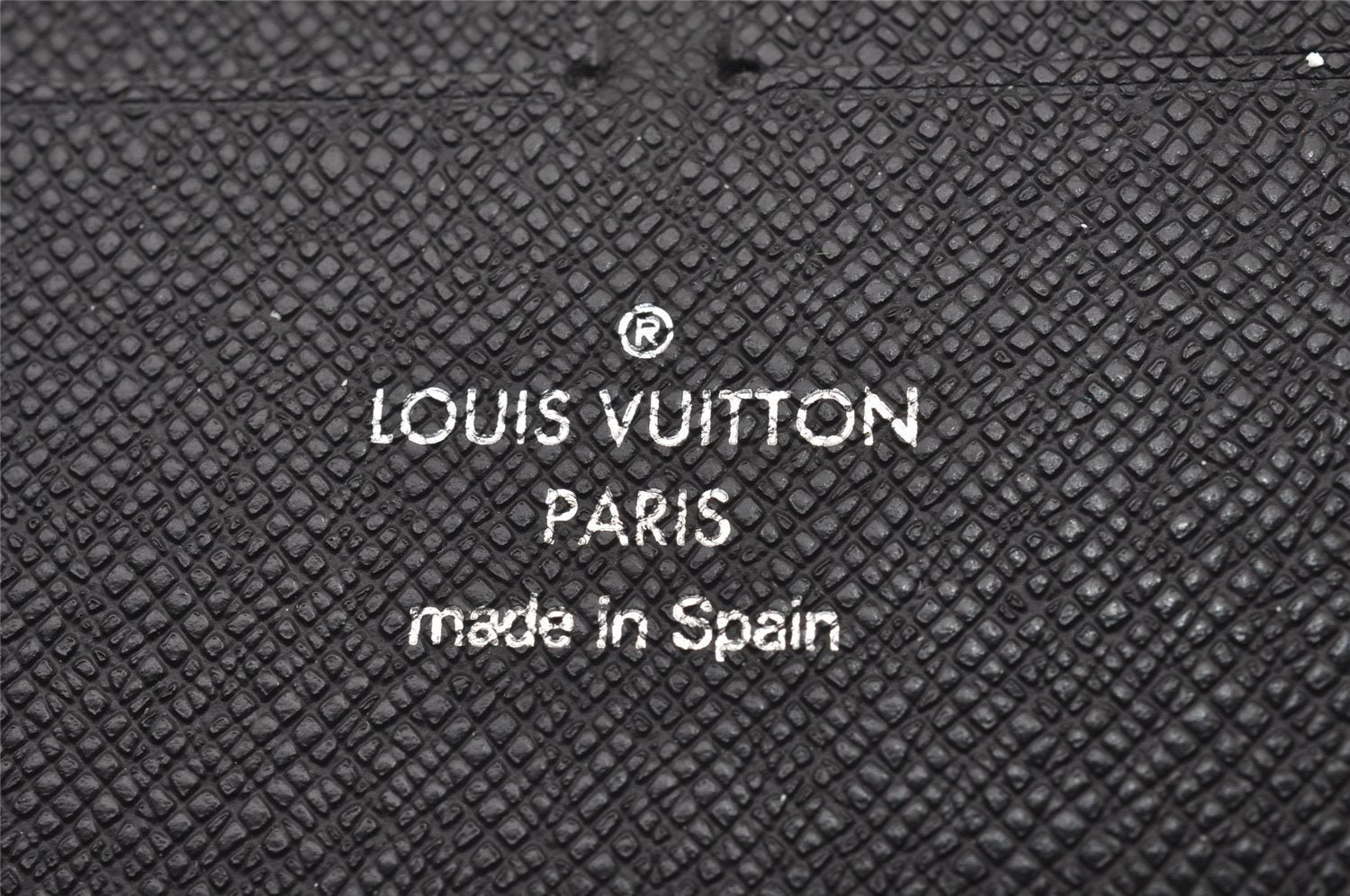 Authentic Louis Vuitton Damier Graphite Zippy Organizer Wallet N63077 LV 2859I