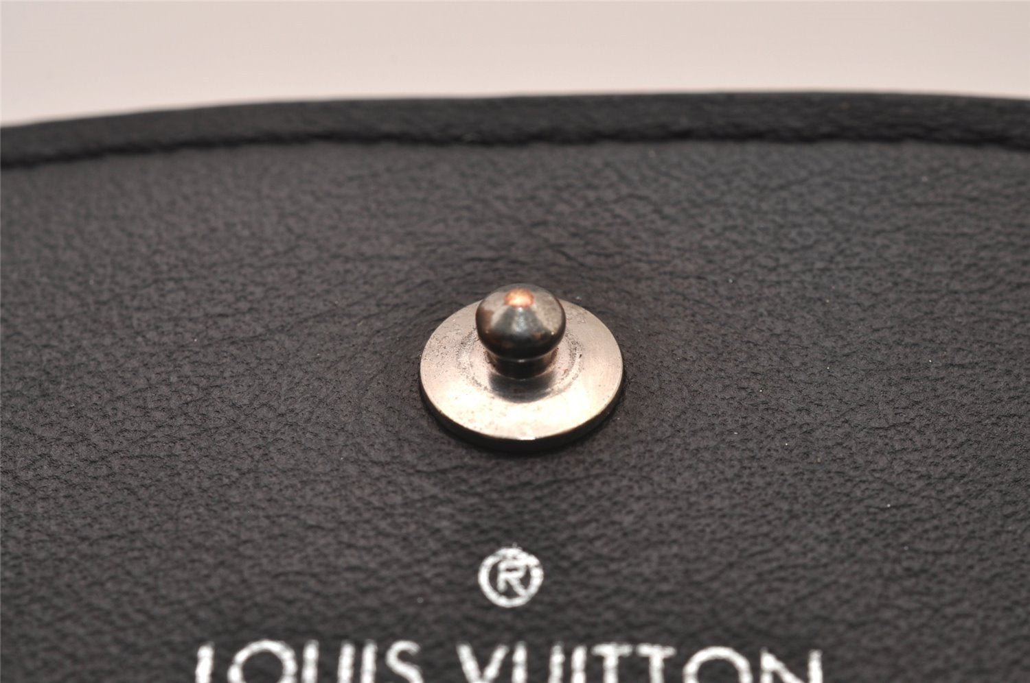 Authentic Louis Vuitton Mahina Portefeuille Iris Compact Wallet Black Box 2861I