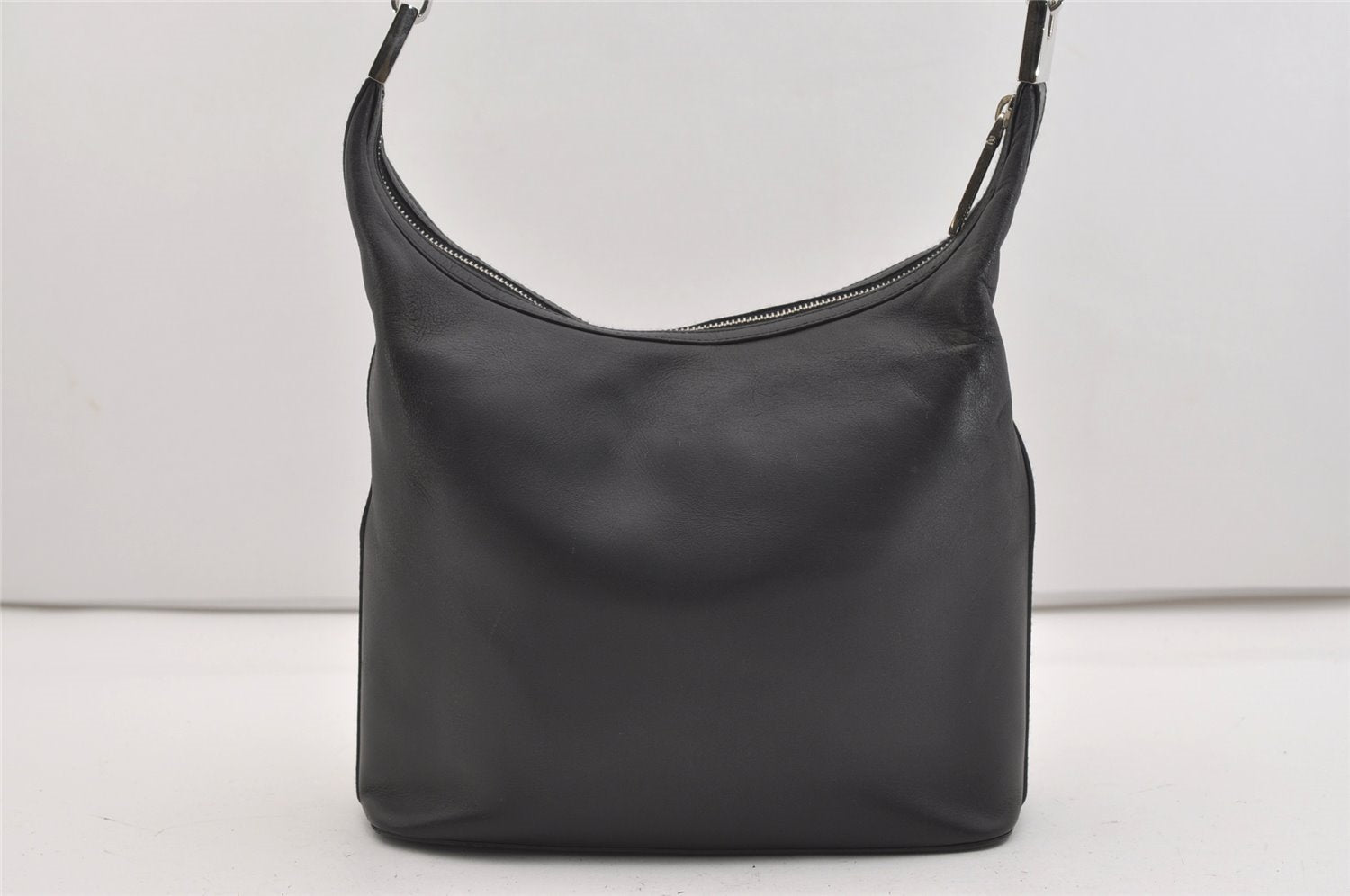 Authentic GUCCI Vintage Shoulder Hand Bag Purse Leather 0013814 Black 2864J