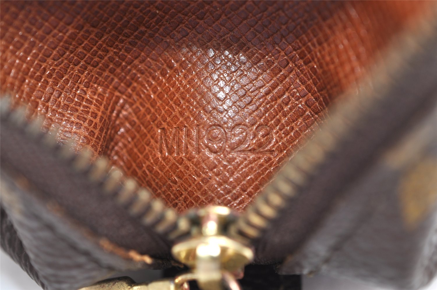 Auth Louis Vuitton Monogram Trousse Demi Ronde 23 Pouch M47520 Junk 2864K