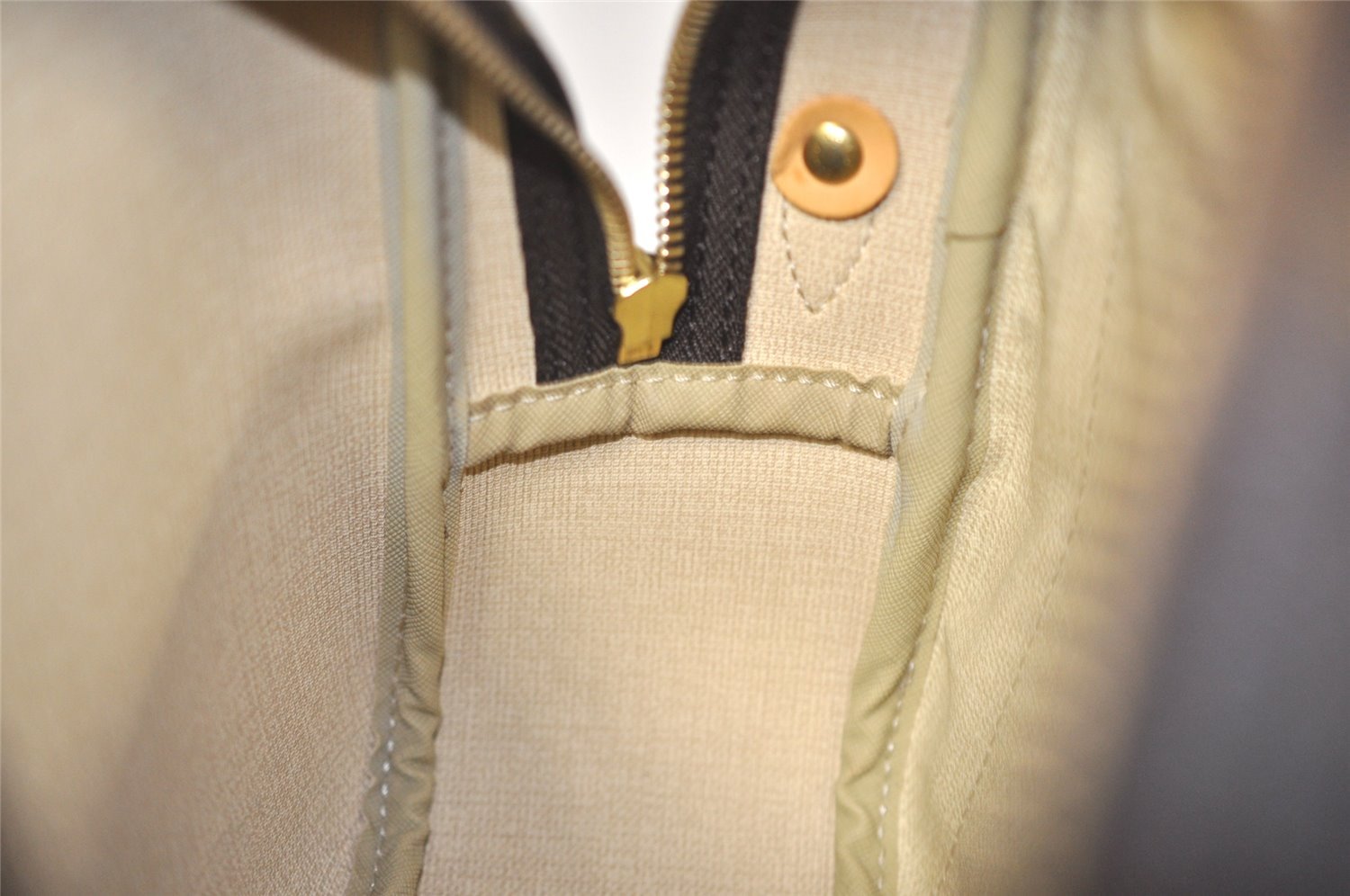 Authentic Louis Vuitton Monogram Reporter PM Shoulder Cross Bag M45254 LV 2866J