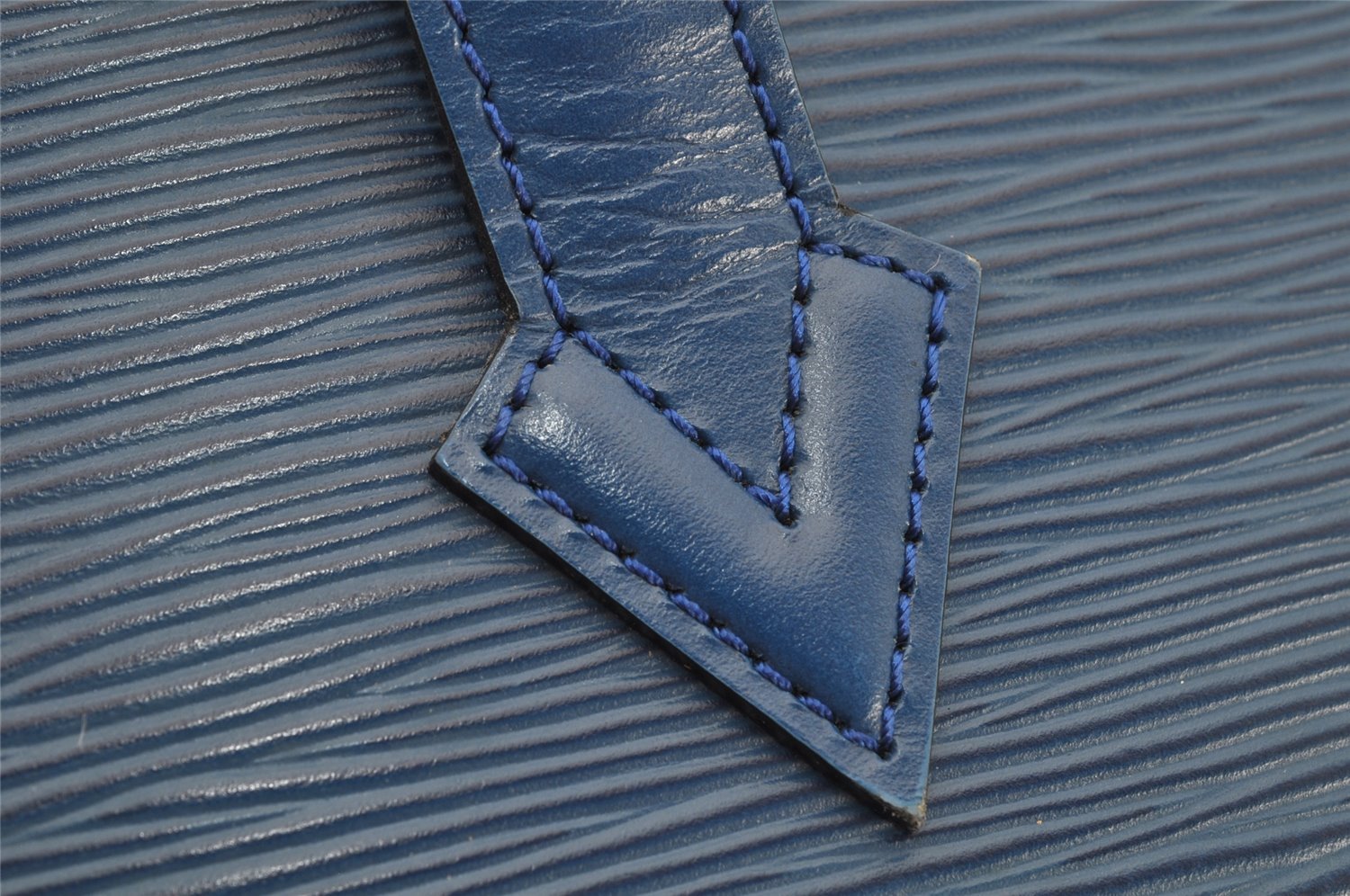 Authentic Louis Vuitton Epi Saint Jacques Hand Bag Blue M52275 LV 2867K