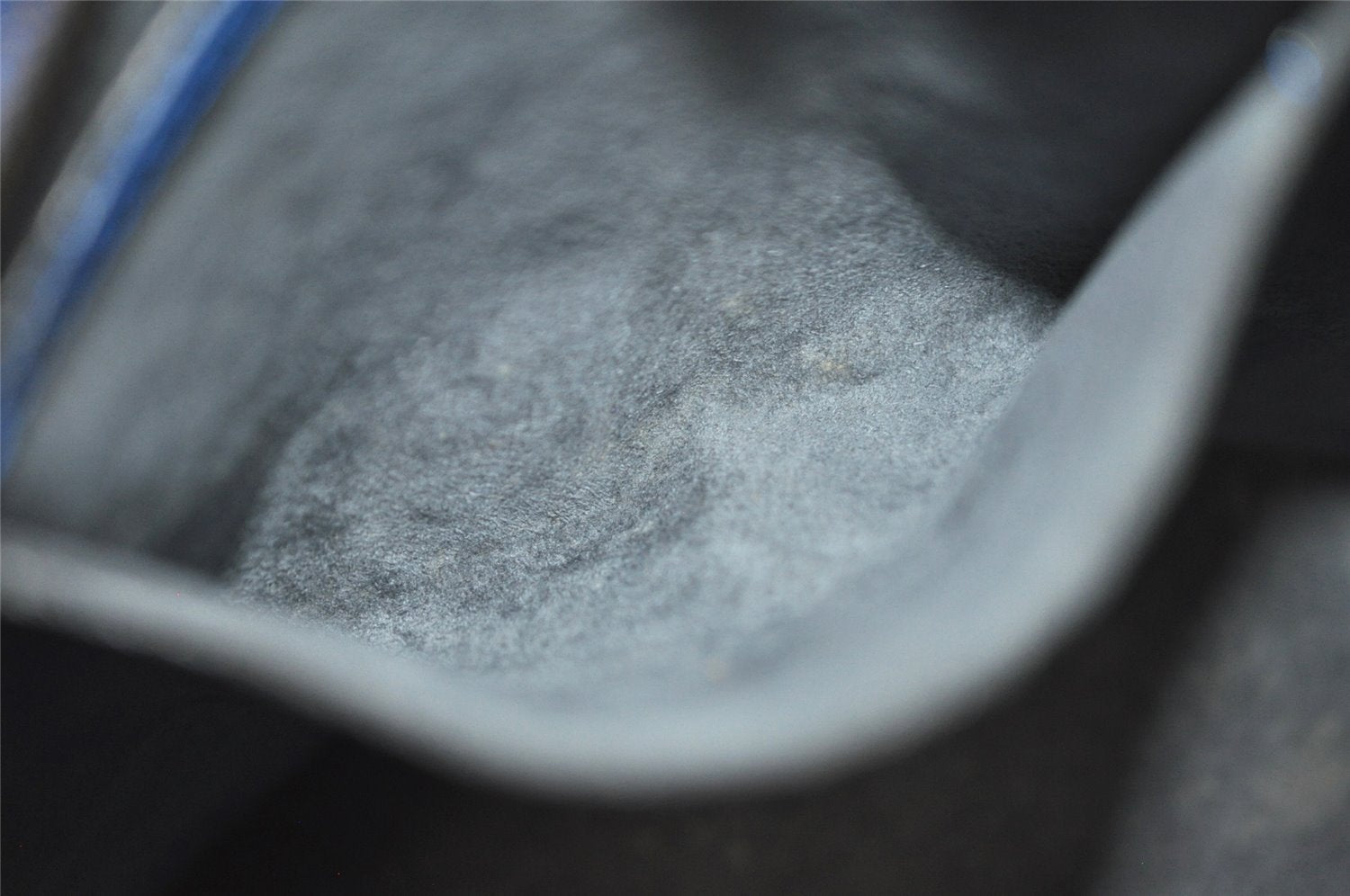 Authentic Louis Vuitton Epi Saint Jacques Hand Bag Blue M52275 LV 2867K