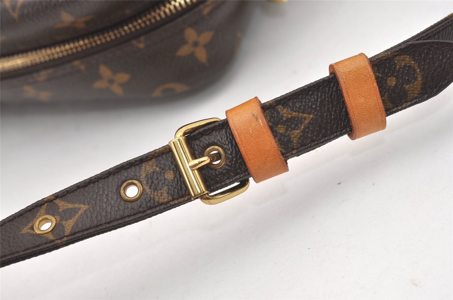 Authentic Louis Vuitton Monogram Nile Shoulder Cross Body Bag M45244 LV 2869J