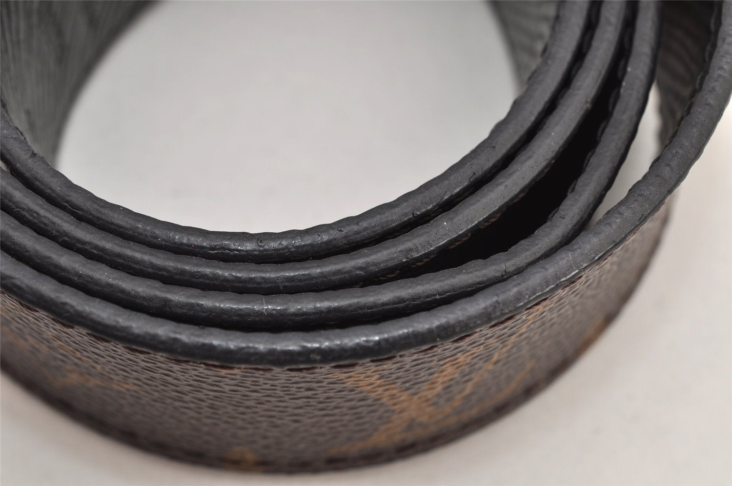 Auth Louis Vuitton Monogram Epi Belt Ceinture LV Circle M9935 31.5