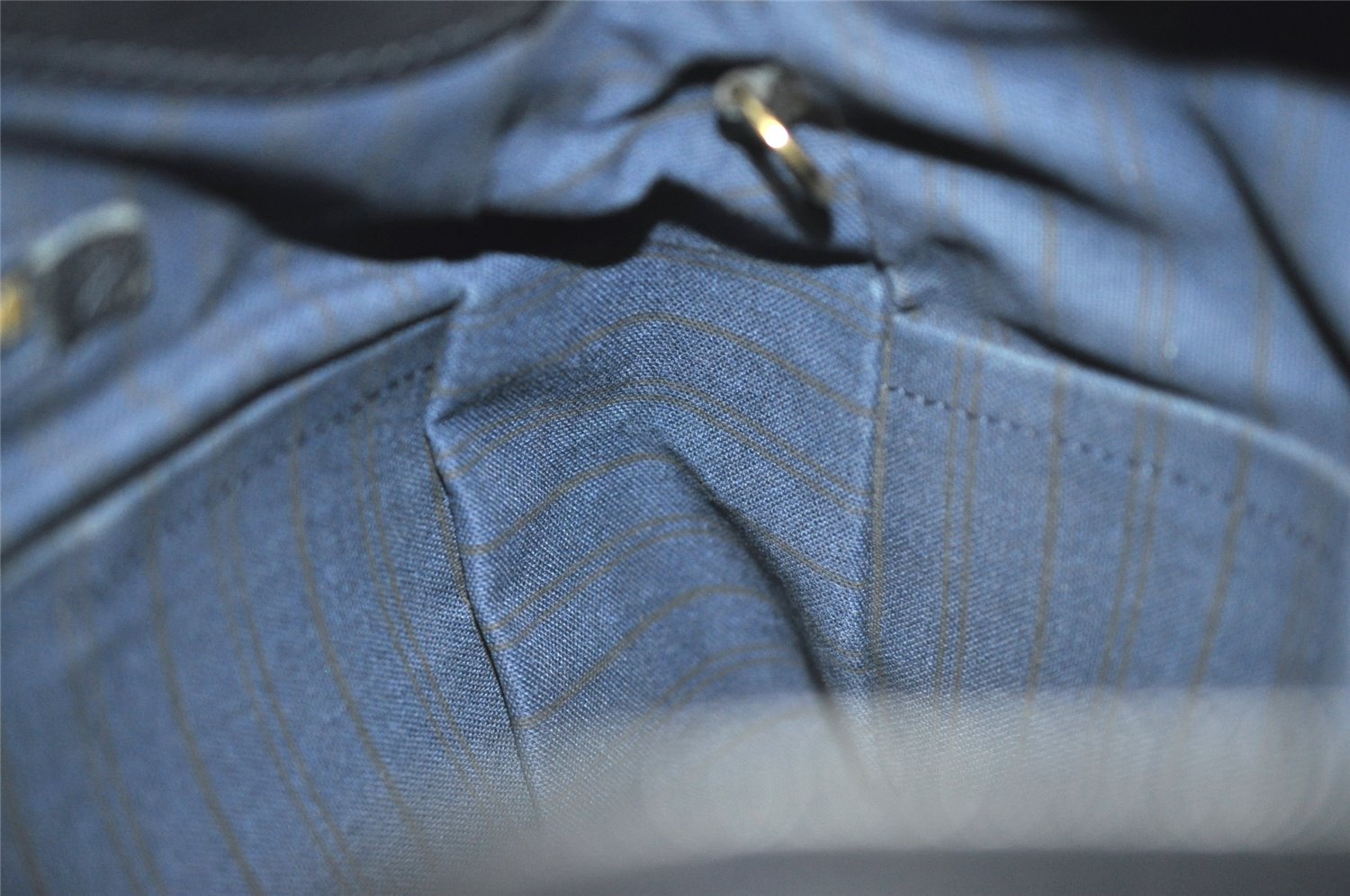 Auth Louis Vuitton Monogram Empreinte Artsy MM Shoulder Bag Navy M93448 LV 2870J