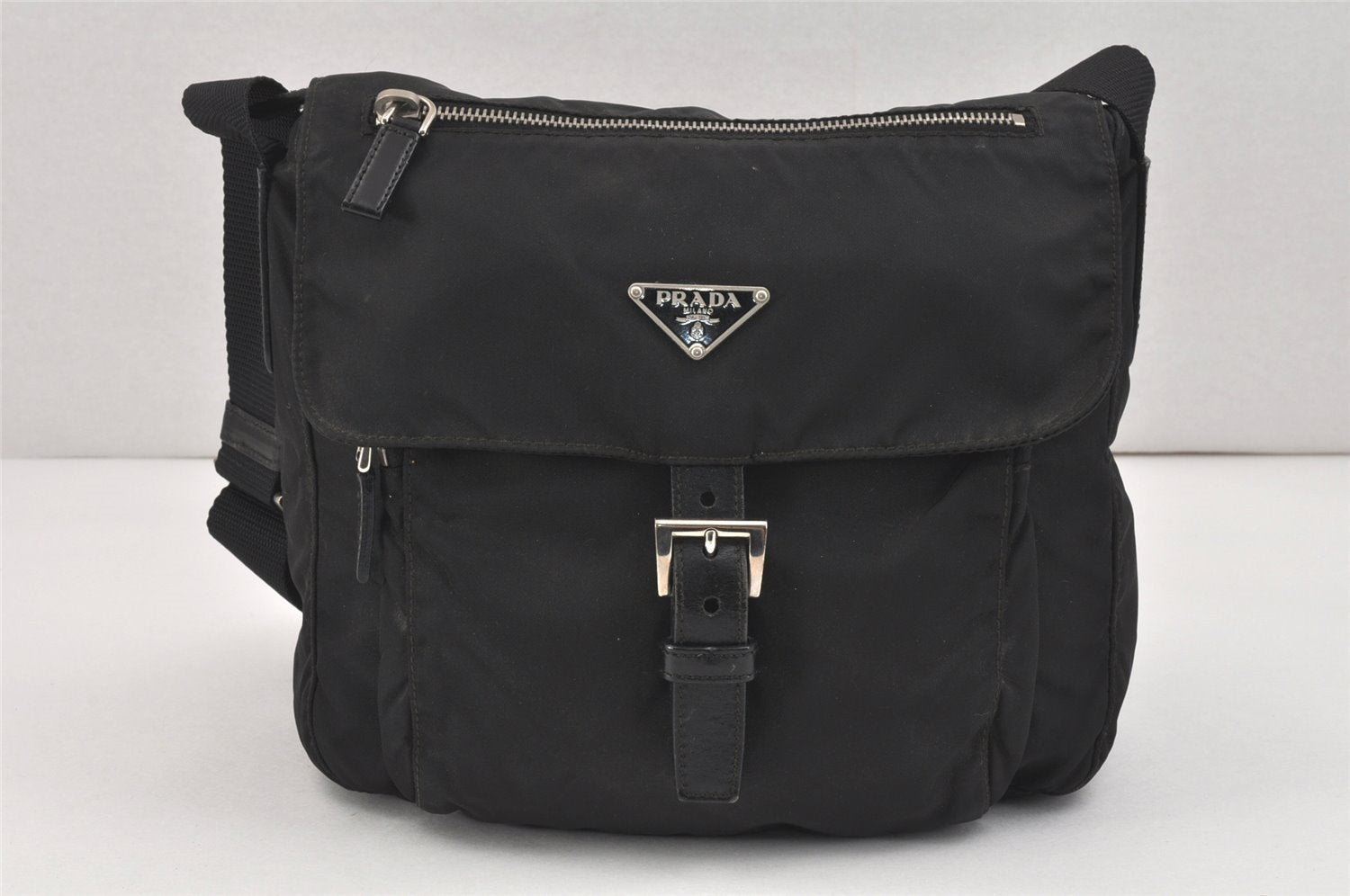 Authentic PRADA Nylon Tessuto Leather Shoulder Cross Body Bag Purse Black 2874K