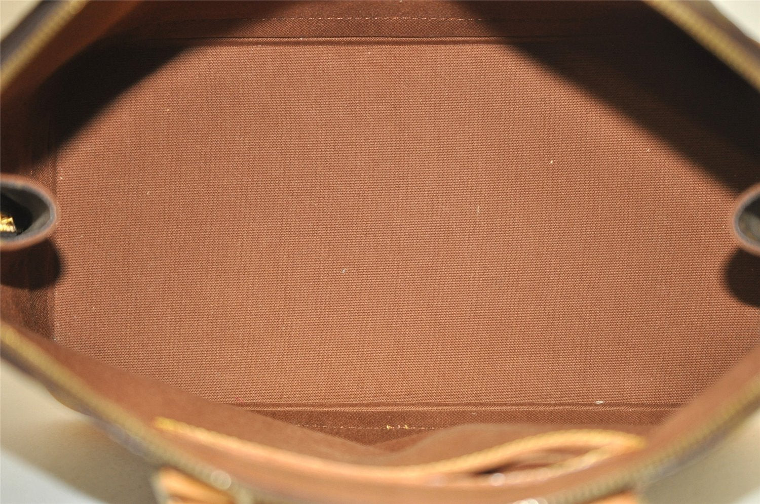 Authentic Louis Vuitton Monogram Alma Hand Bag Purse M51130 LV 2877K