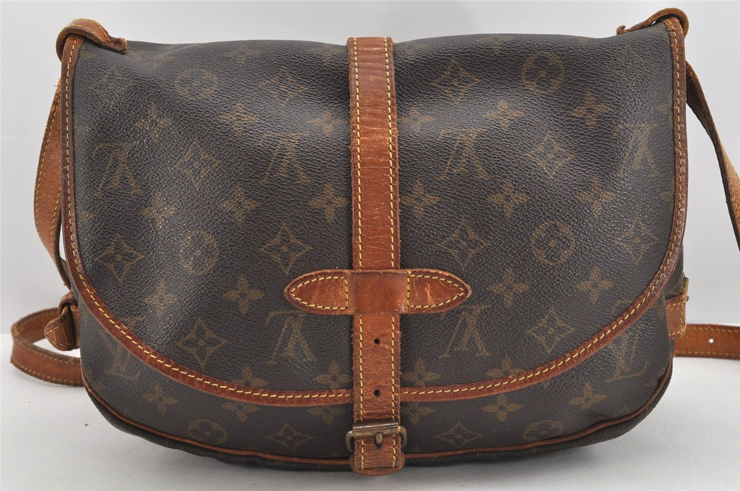 Authentic Louis Vuitton Monogram Saumur 30 Shoulder Cross Bag M42256 LV 2878K