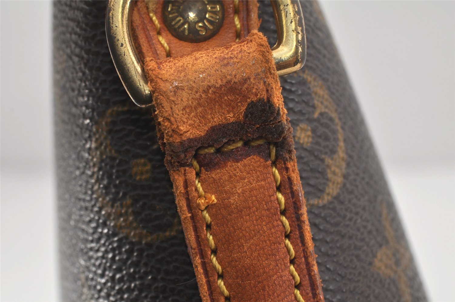 Authentic Louis Vuitton Monogram Drouot Shoulder Cross Bag M51290 Junk 2886K