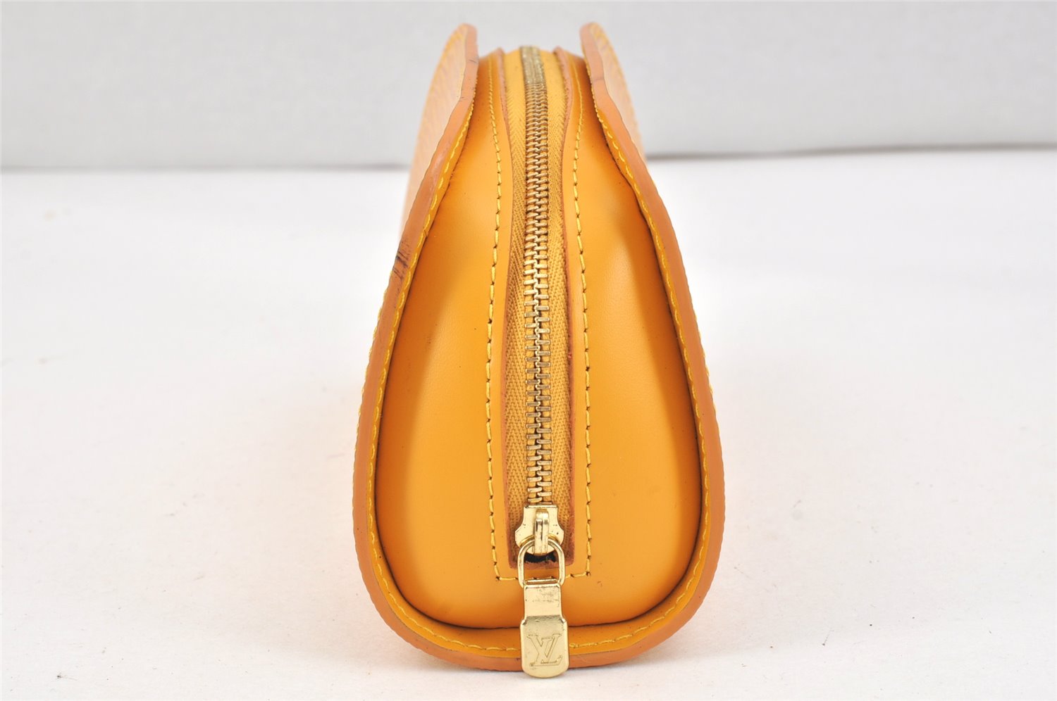 Authentic Louis Vuitton Epi Dauphine Cosmetic Pouch Yellow M48449 LV Junk 2887K