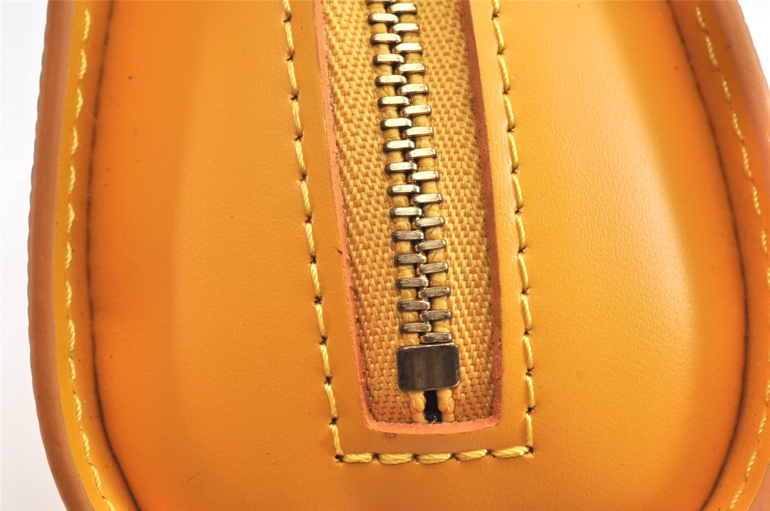 Authentic Louis Vuitton Epi Dauphine Cosmetic Pouch Yellow M48449 LV Junk 2887K