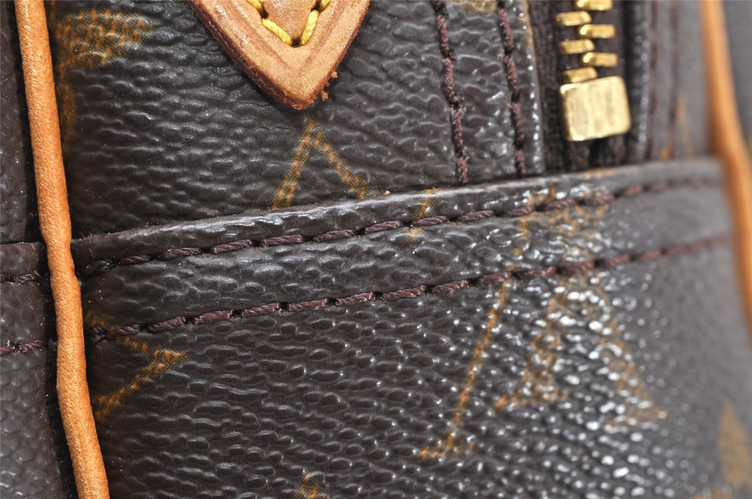 Authentic Louis Vuitton Monogram Reporter PM Shoulder Cross Bag M45254 LV 2888K