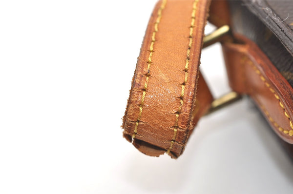 Authentic Louis Vuitton Monogram Saint Cloud MM M51243 Shoulder Cross Bag 2889J