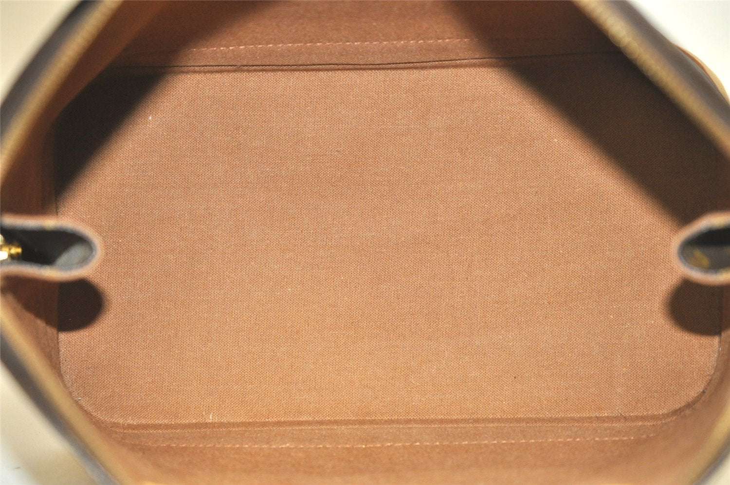 Authentic Louis Vuitton Monogram Alma Hand Bag Purse M51130 LV 2891K