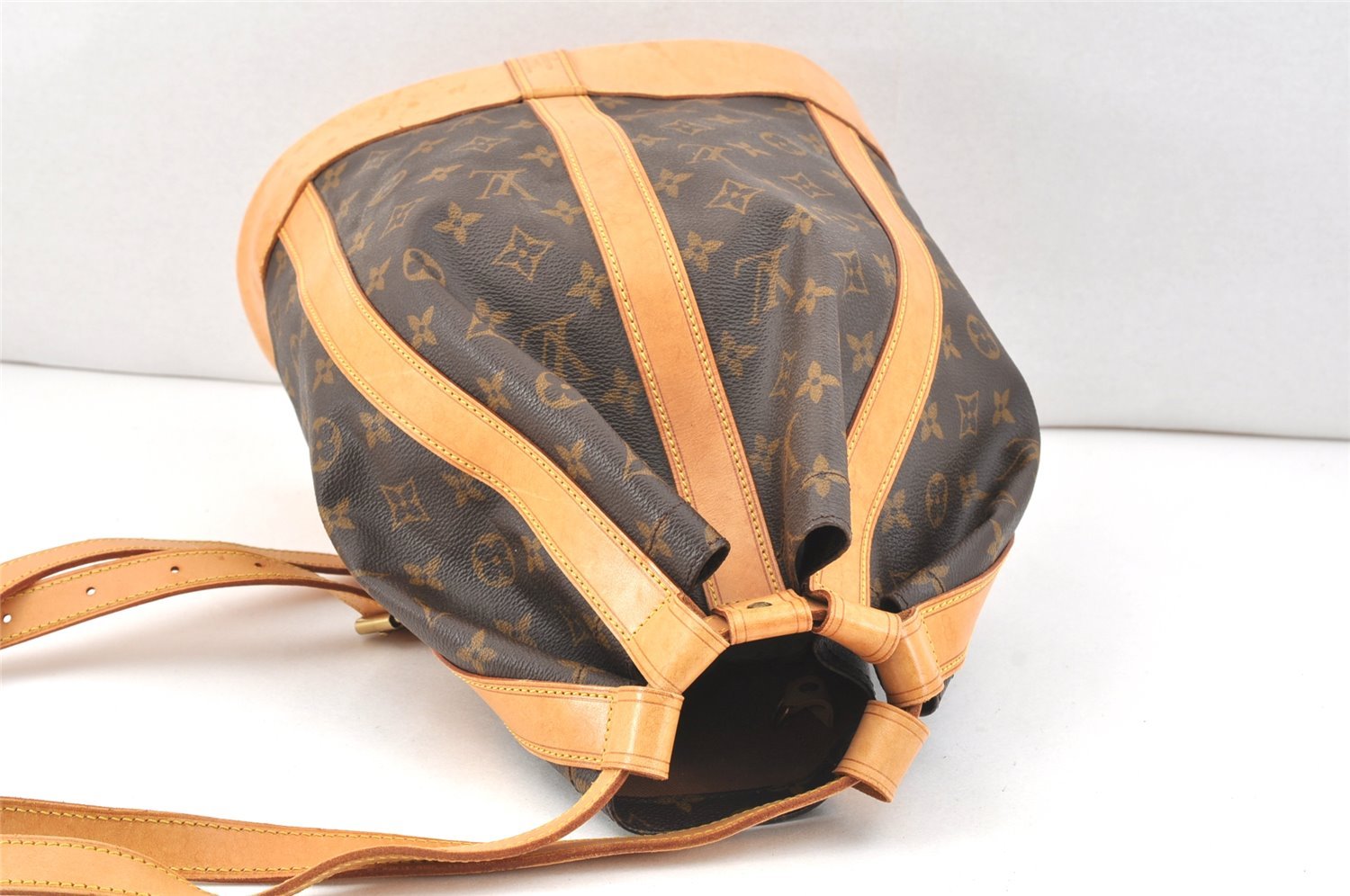 Authentic Louis Vuitton Monogram Randonnee PM Shoulder Bag M42243 LV 2896K