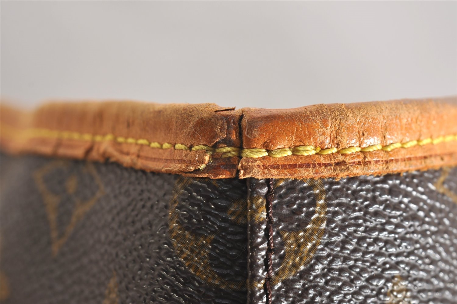 Authentic Louis Vuitton Monogram Bucket GM Shoulder Tote Bag M42236 Junk 2899J