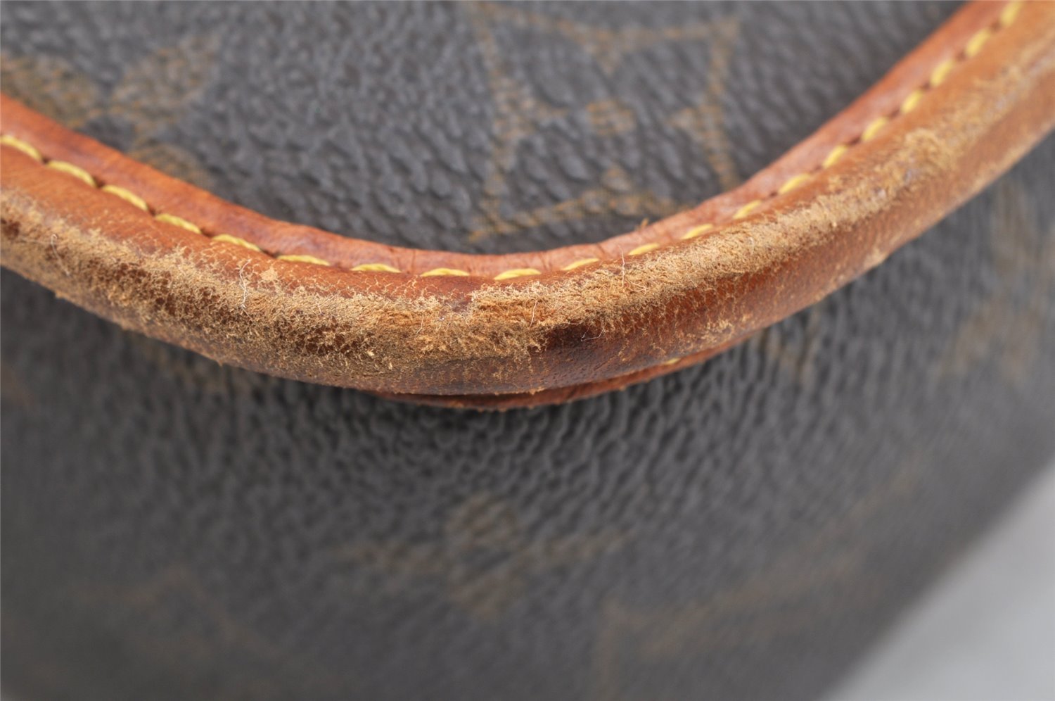 Authentic Louis Vuitton Monogram Sologne Shoulder Cross Body Bag M42250 LV 2903K