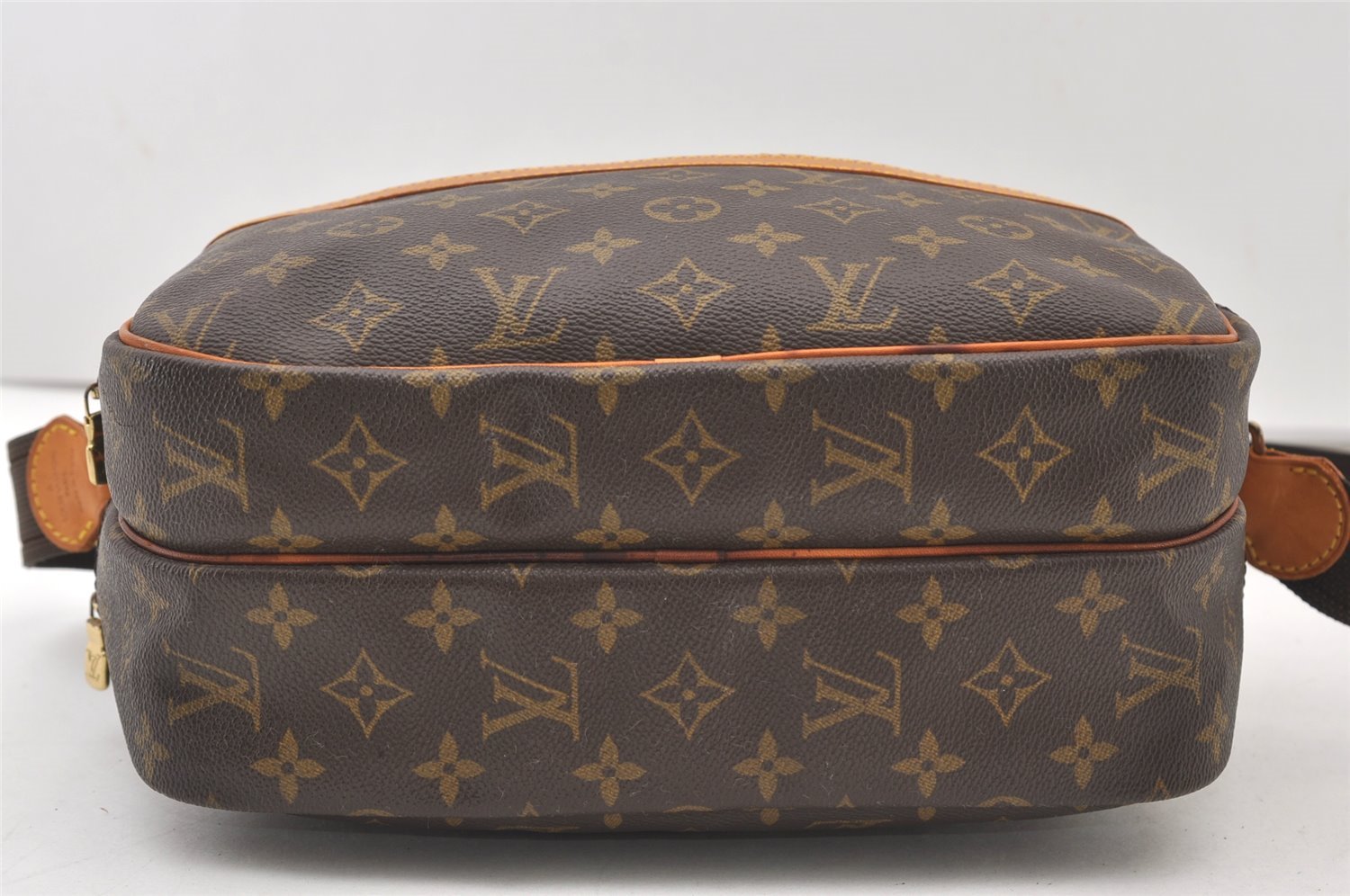 Authentic Louis Vuitton Monogram Reporter PM Shoulder Cross Bag M45254 LV 2904J