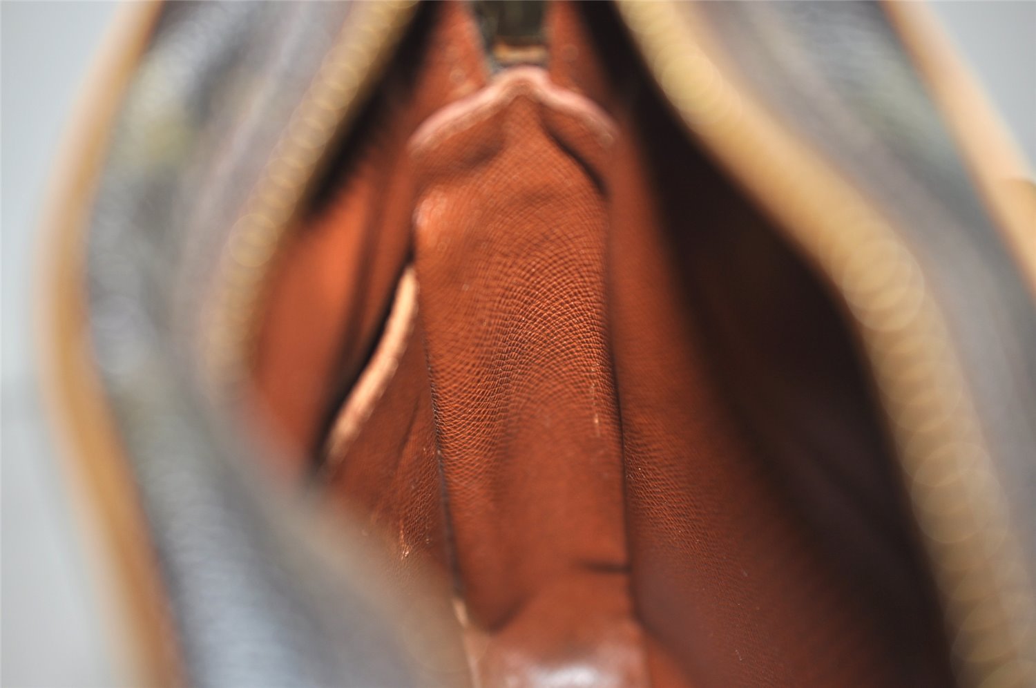 Authentic Louis Vuitton Monogram Amazone Shoulder Cross Body Bag M45236 LV 2906J