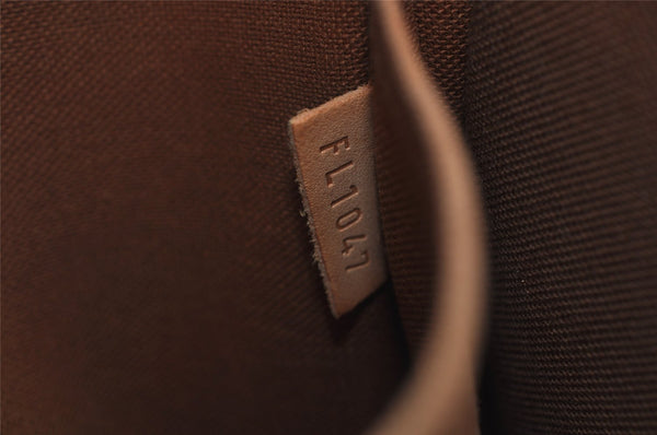 Authentic Louis Vuitton Monogram Popincourt Haut Shoulder Bag M40007 LV 2913J