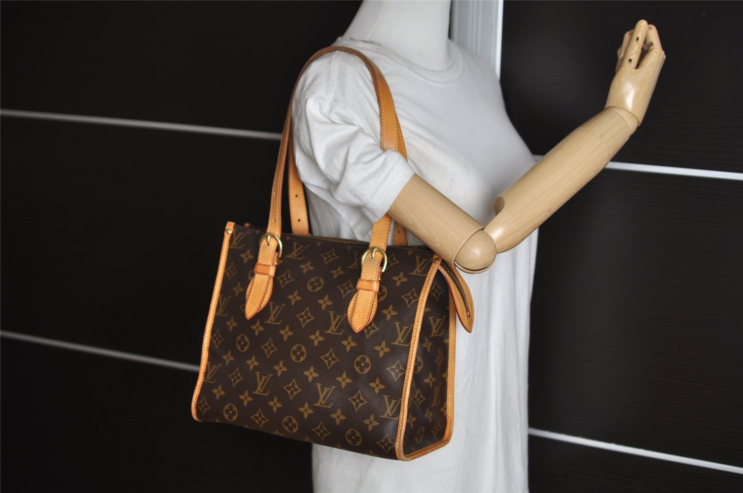 Authentic Louis Vuitton Monogram Popincourt Haut Shoulder Bag M40007 LV 2913J
