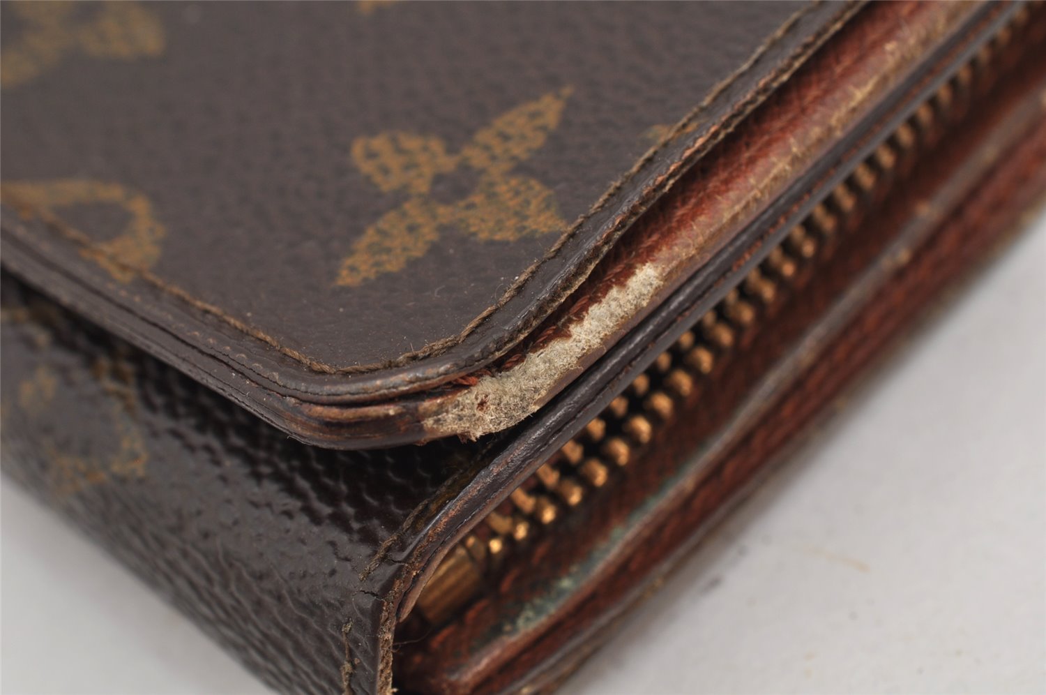 Authentic Louis Vuitton Monogram Porte Monnaie Billets Tresor Wallet Junk 2923K