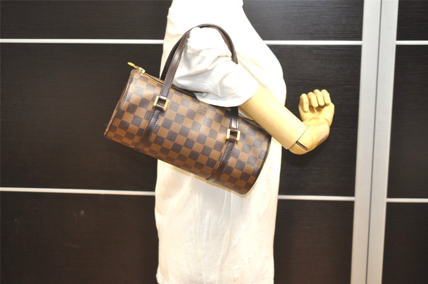 Authentic Louis Vuitton Damier Papillon 26 Hand Bag Purse N51304 LV 2930I