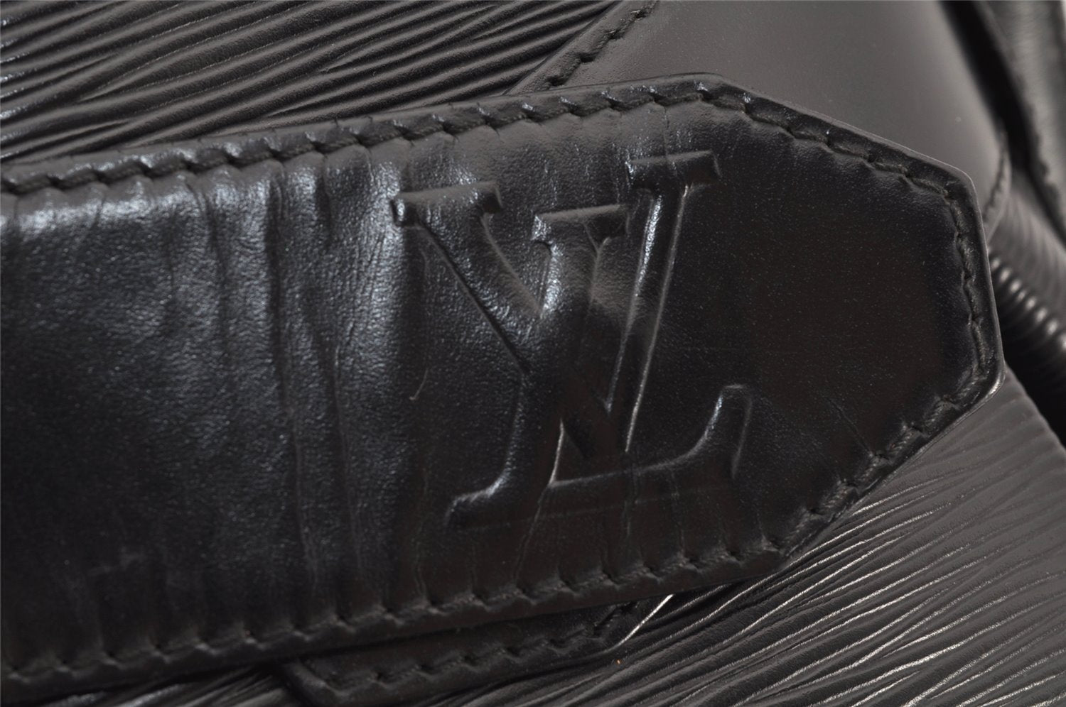 Auth Louis Vuitton Epi Sac De Paule PM Shoulder Cross Bag Black M80157 LV 2932K