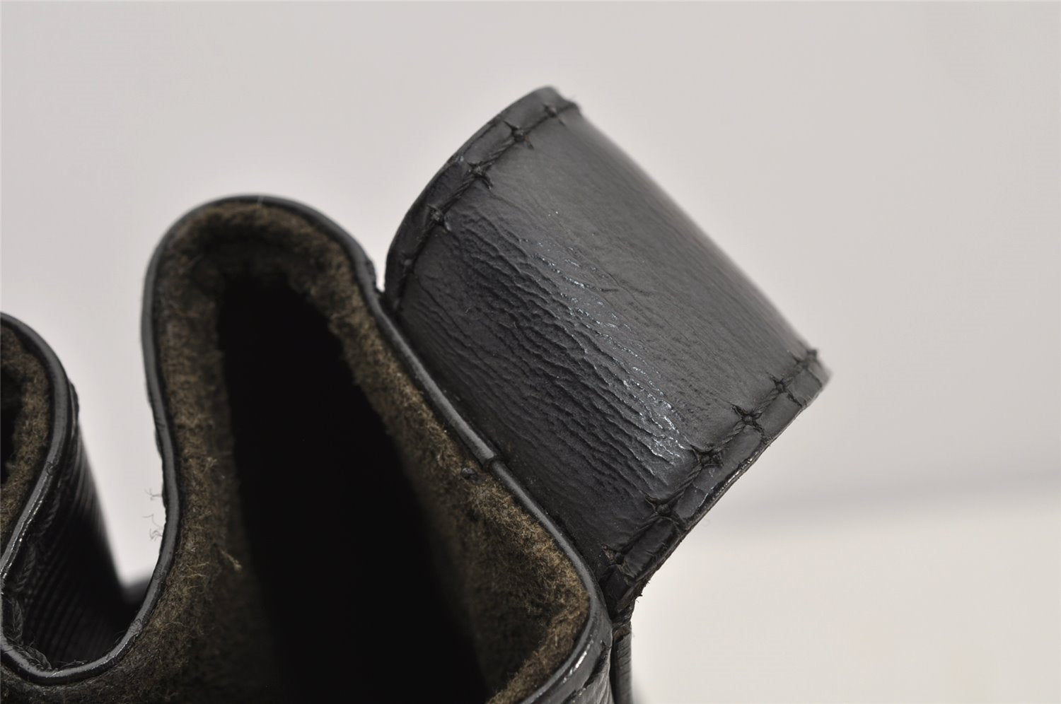 Auth Louis Vuitton Epi Sac De Paule PM Shoulder Cross Bag Black M80157 LV 2932K