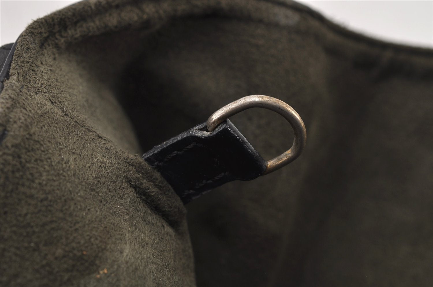 Auth Louis Vuitton Epi Sac De Paule PM Shoulder Cross Bag Black M80157 LV 2932K