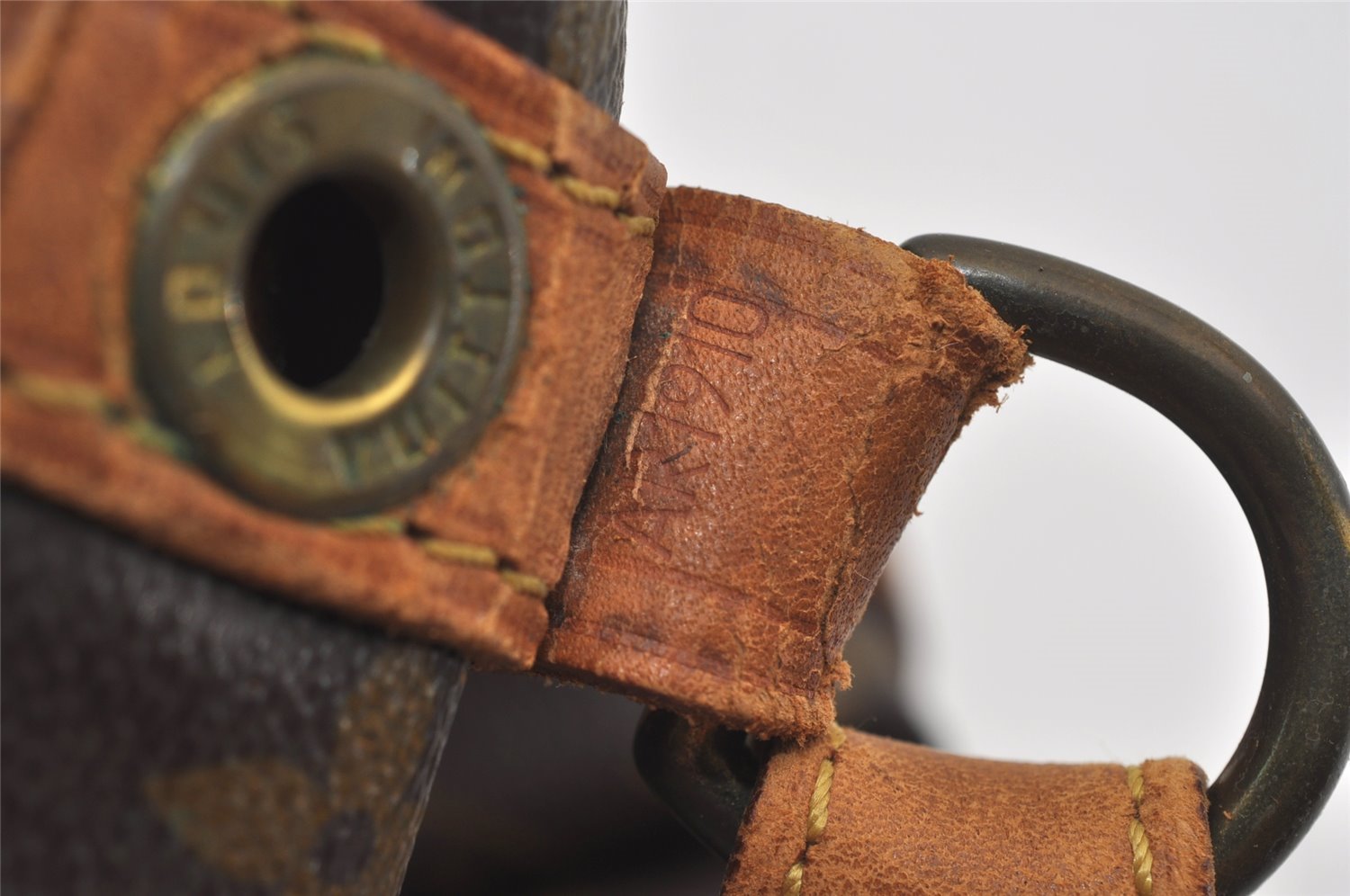 Authentic Louis Vuitton Monogram Noe Shoulder Drawstring Bag M42224 LV 2933I