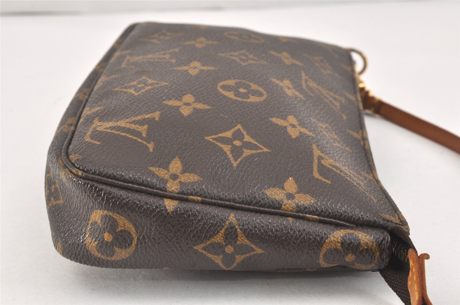 Authentic Louis Vuitton Monogram Pochette Accessoires Pouch M51980 LV 2933K