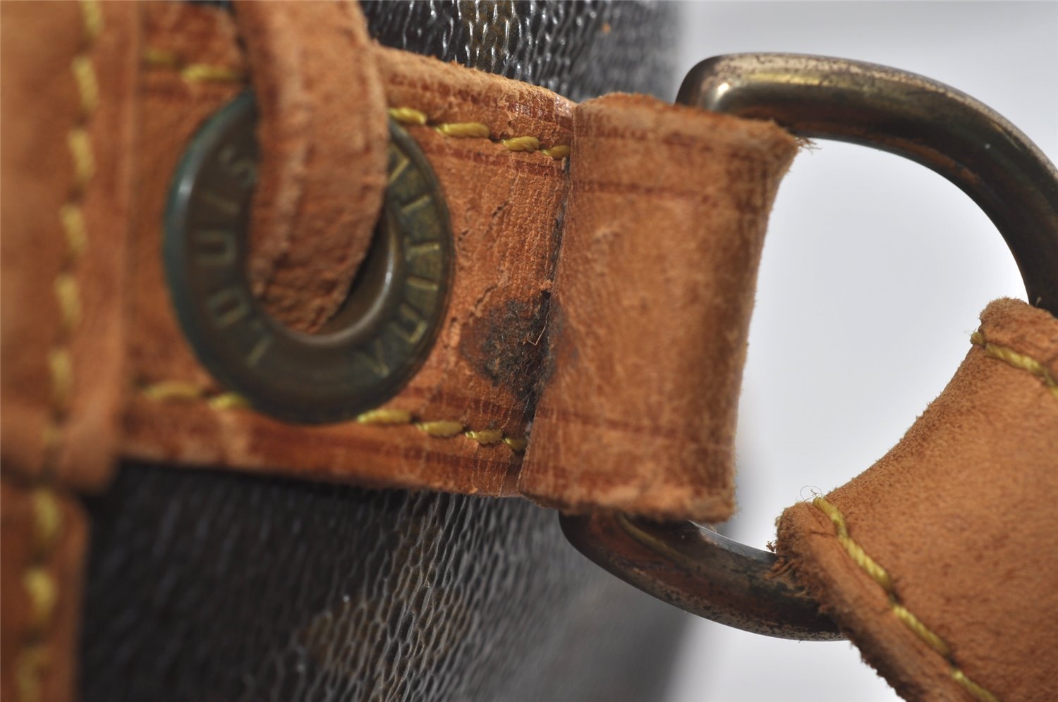 Authentic Louis Vuitton Monogram Noe Shoulder Drawstring Bag M42224 LV 2935I