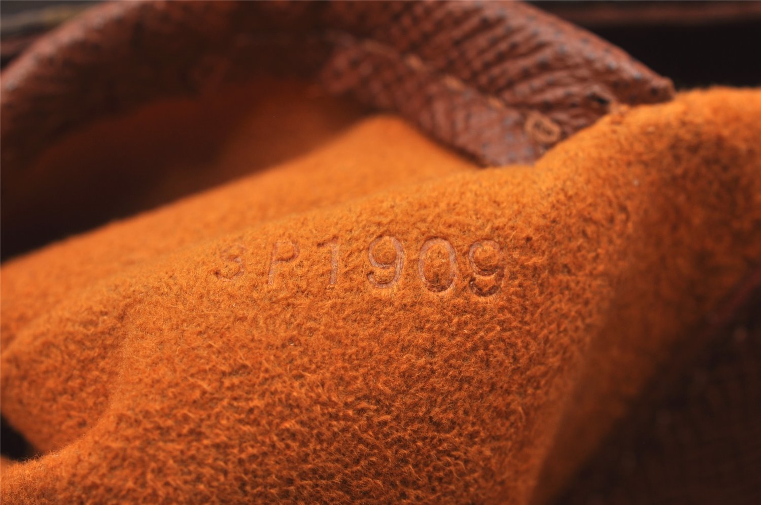 Authentic Louis Vuitton Monogram Musette Tango Shoulder Bag M51257 LV Junk 2936I