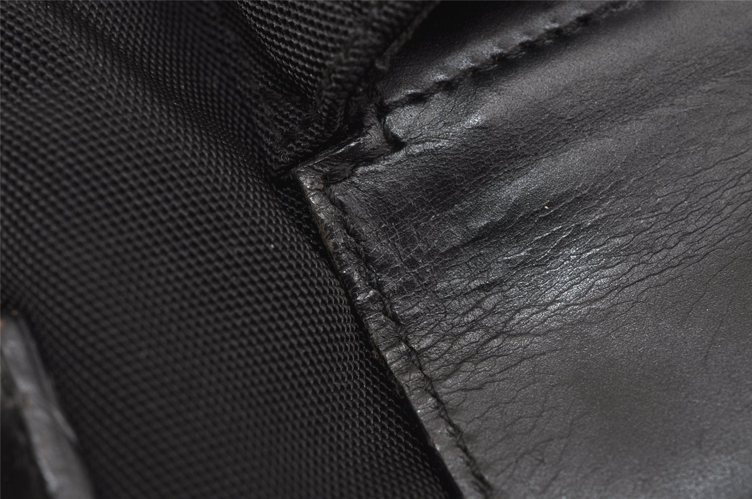 Authentic GUCCI Vintage Shoulder Bag Purse Nylon Leather Black Junk 2937J